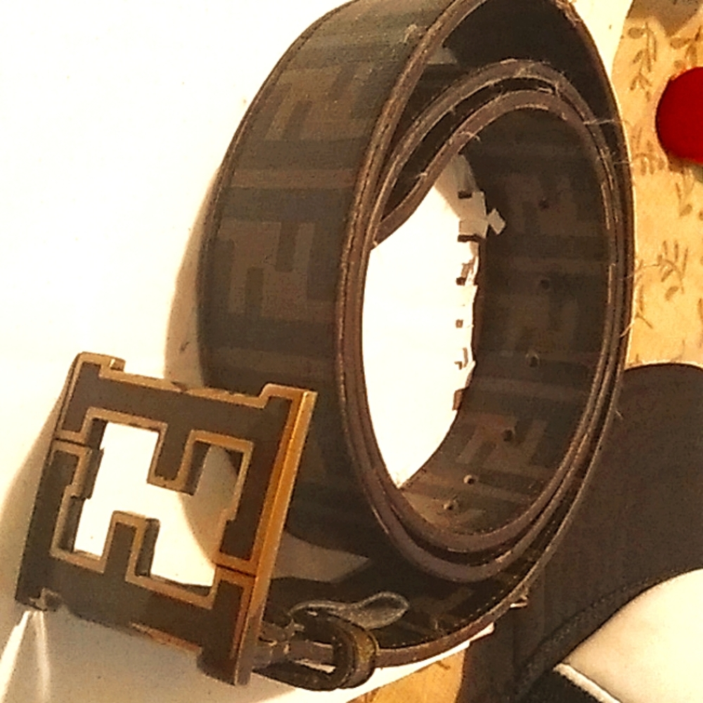 Fendi belt